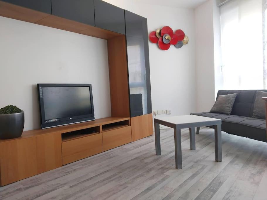 Superb Modern Apartment Clichy Buitenkant foto