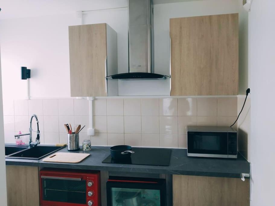 Superb Modern Apartment Clichy Buitenkant foto